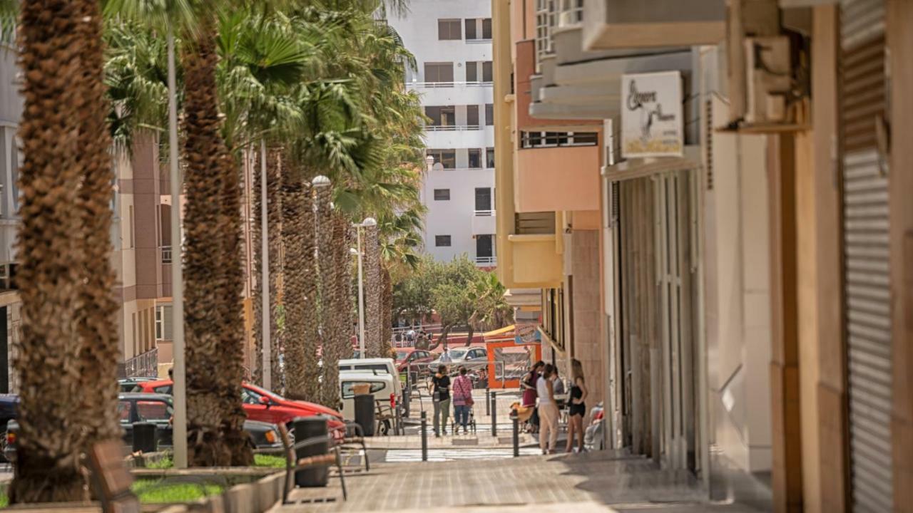 Апартаменти Riazor, El Medano Beach Екстер'єр фото