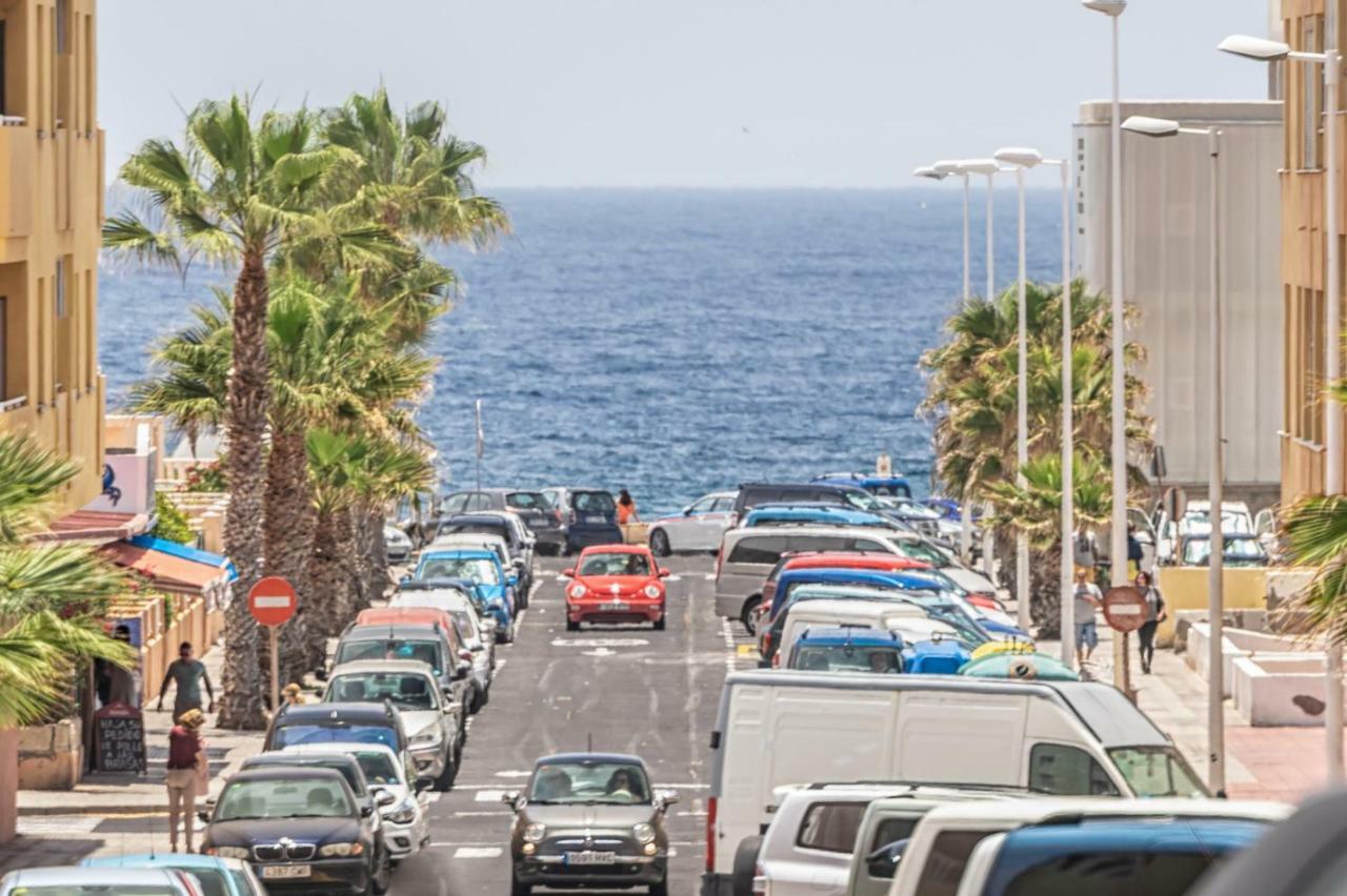 Апартаменти Riazor, El Medano Beach Екстер'єр фото